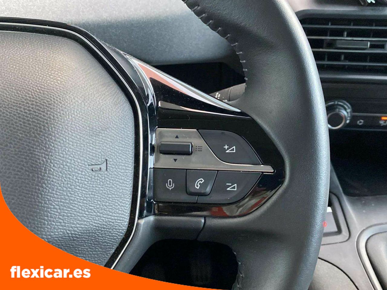 Foto Peugeot Rifter 14
