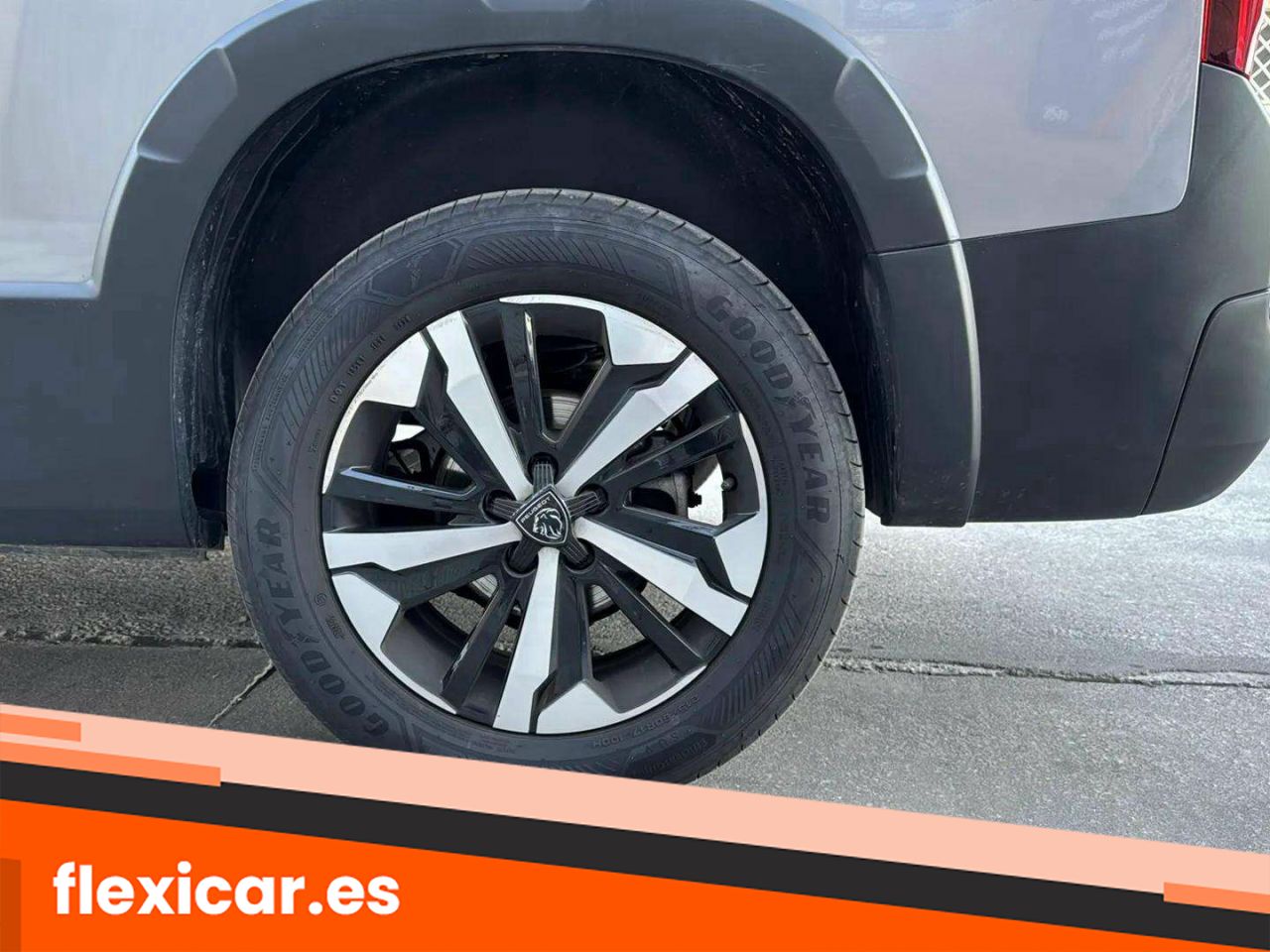 Foto Peugeot Rifter 9