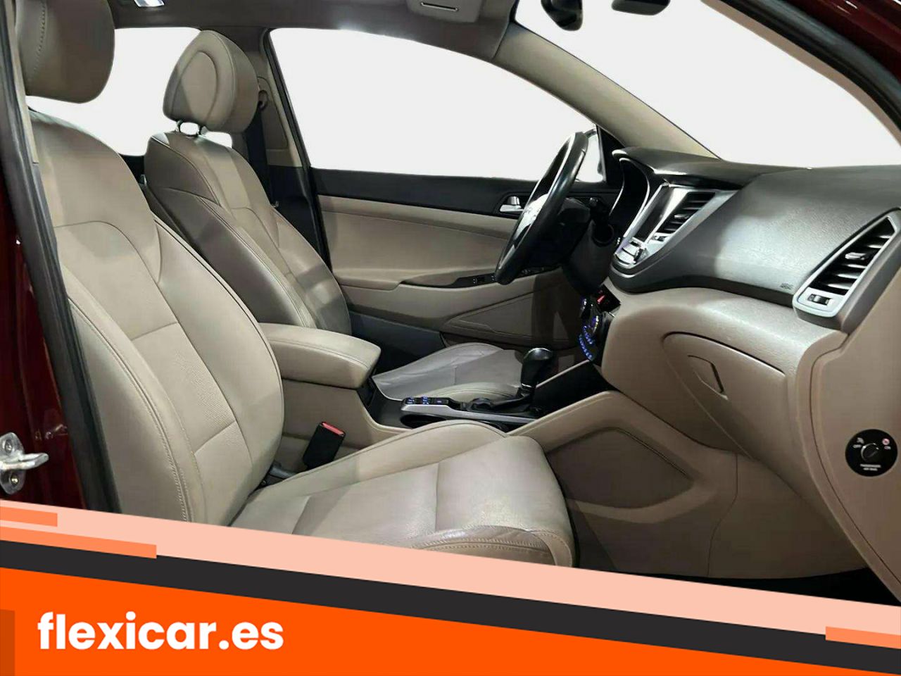 Foto Hyundai Tucson 12