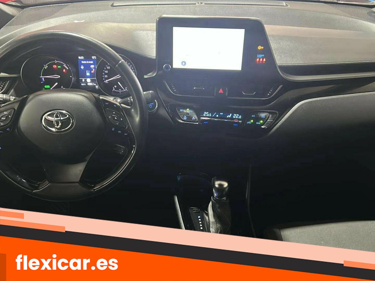 Foto Toyota C-HR 13