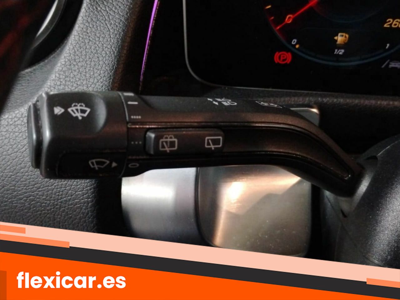 Foto Mercedes-Benz Clase GLB 31