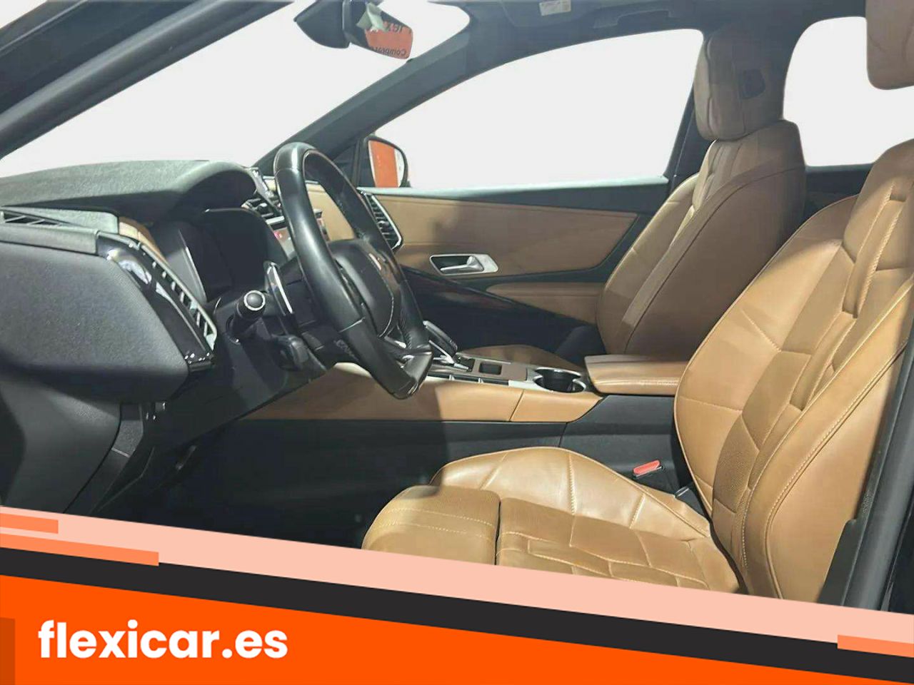 Foto DS Automobiles DS 7 11