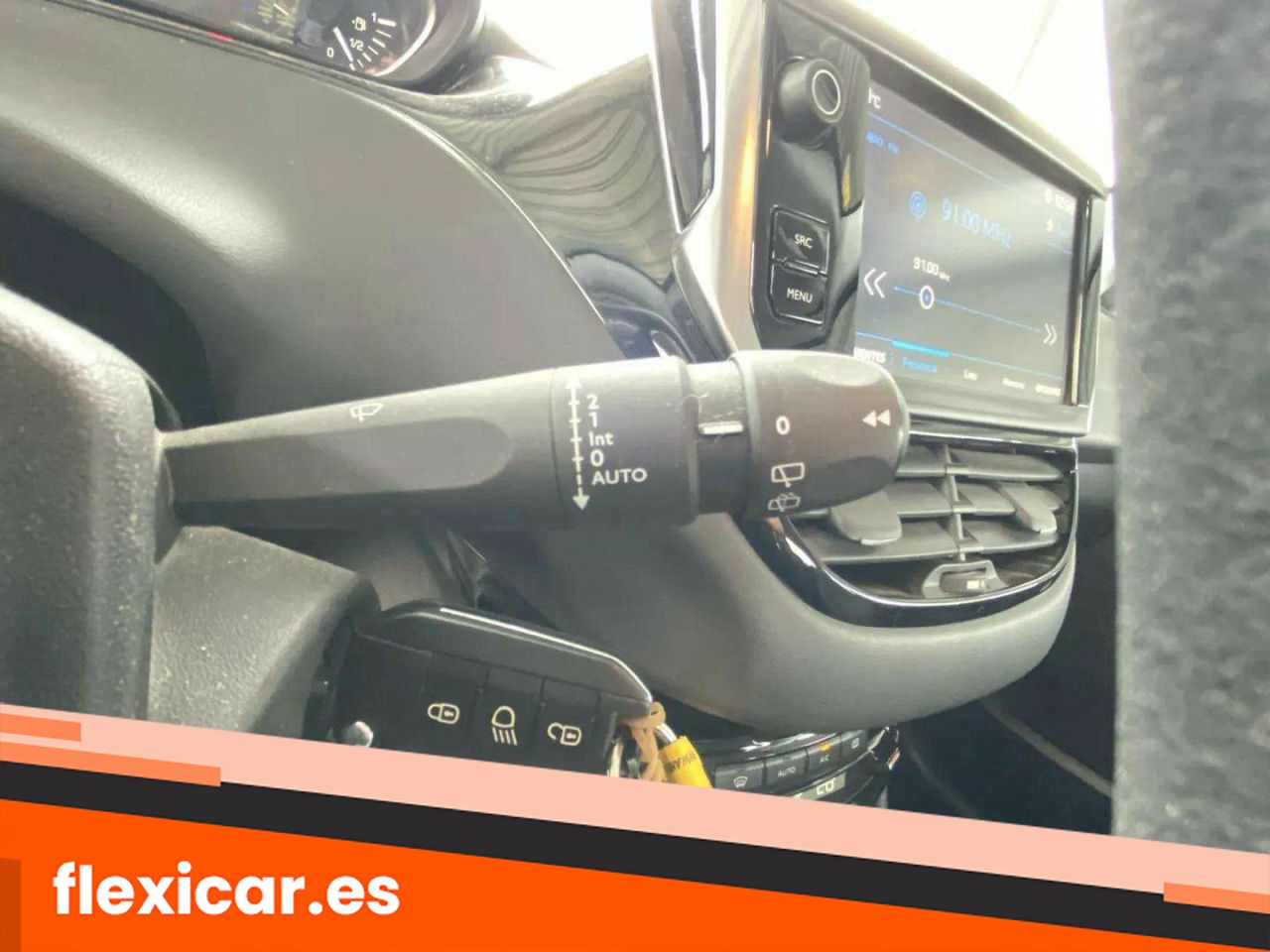 Foto Peugeot 208 21