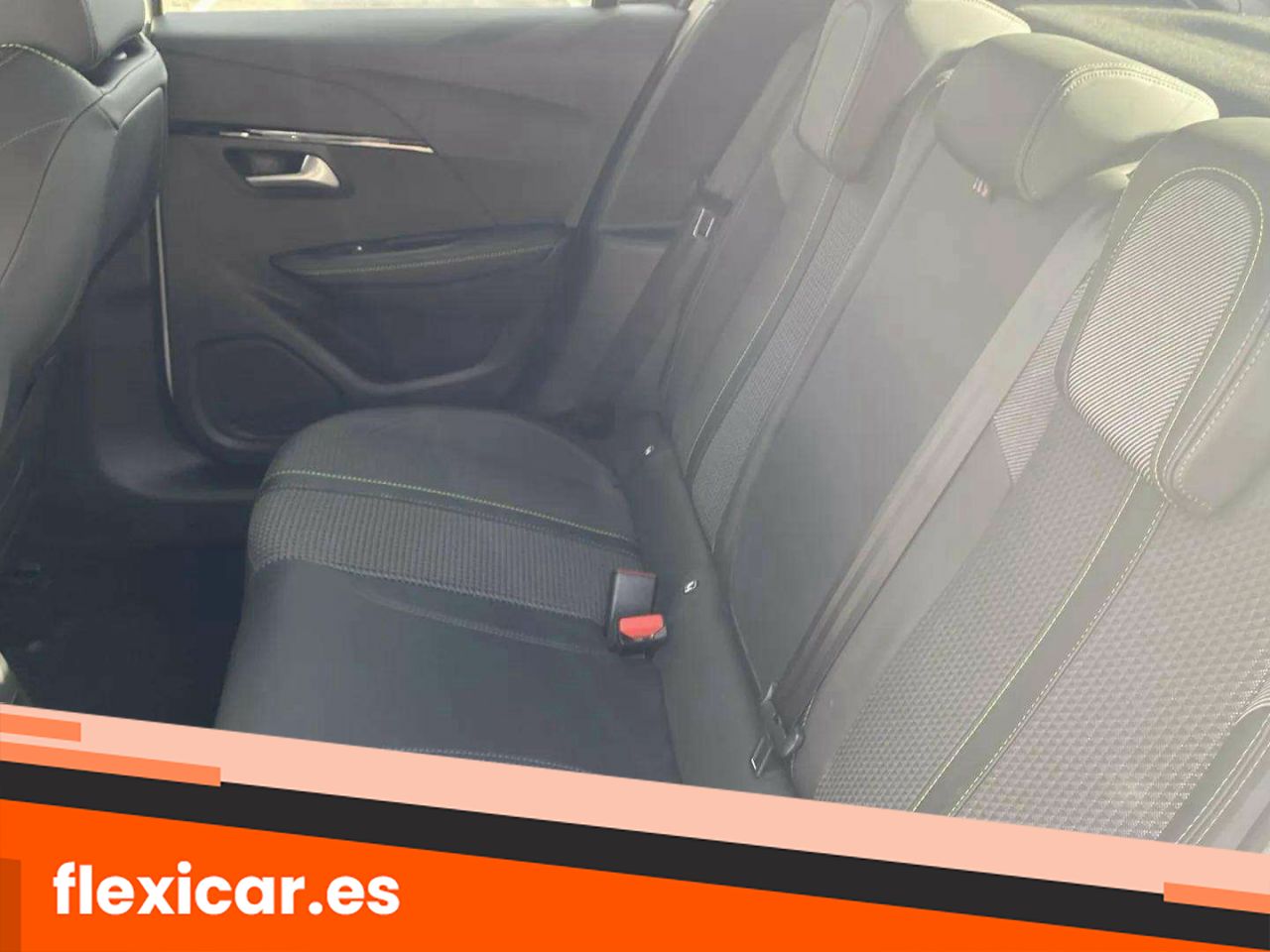 Foto Peugeot 208 27