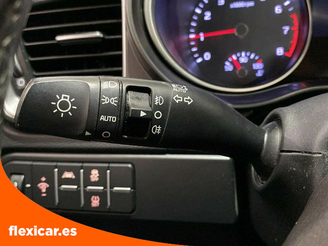 Foto Kia XCeed 14