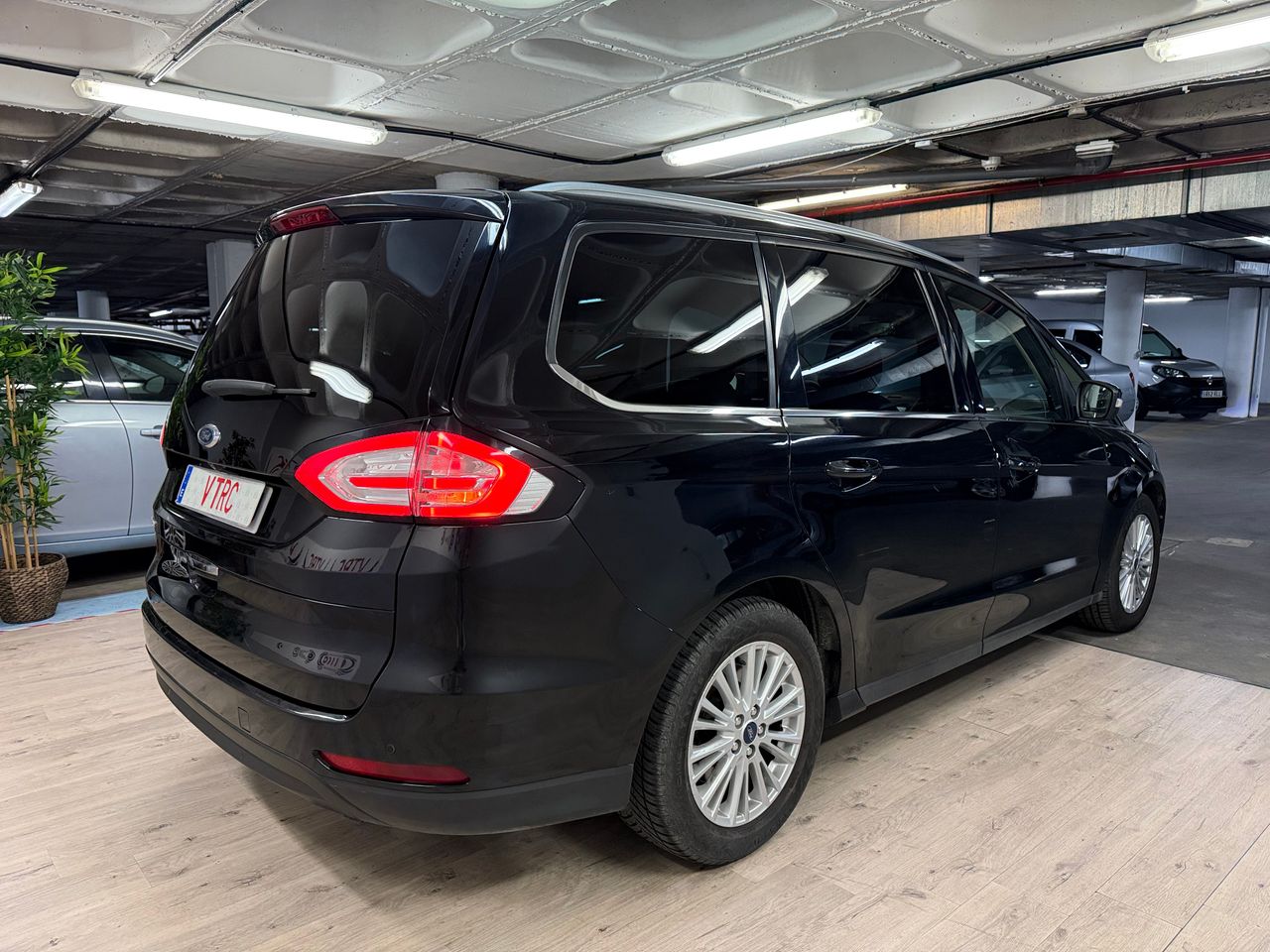 Foto Ford Galaxy 36