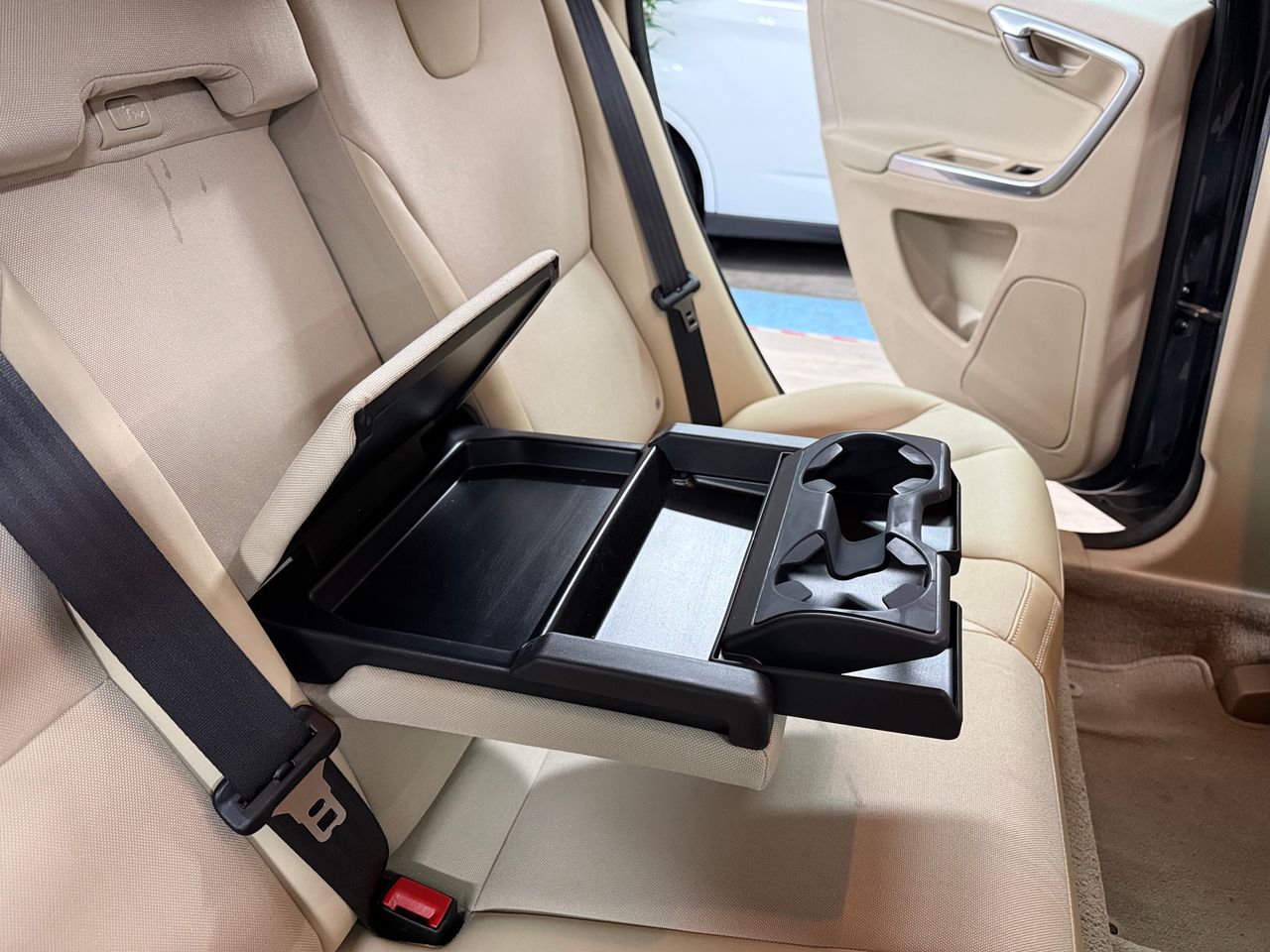 Foto Volvo XC60 14
