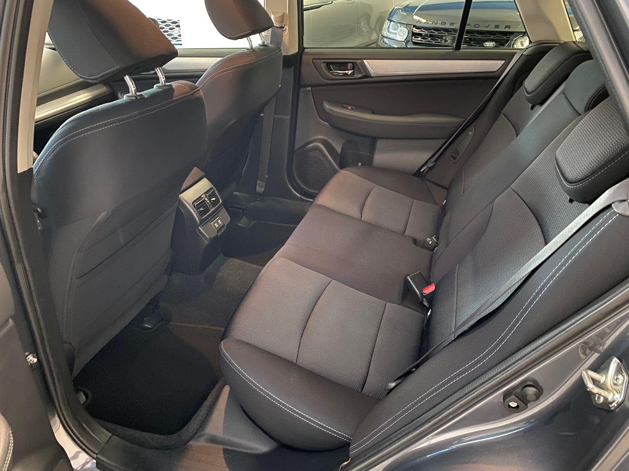 Foto Subaru Outback 4