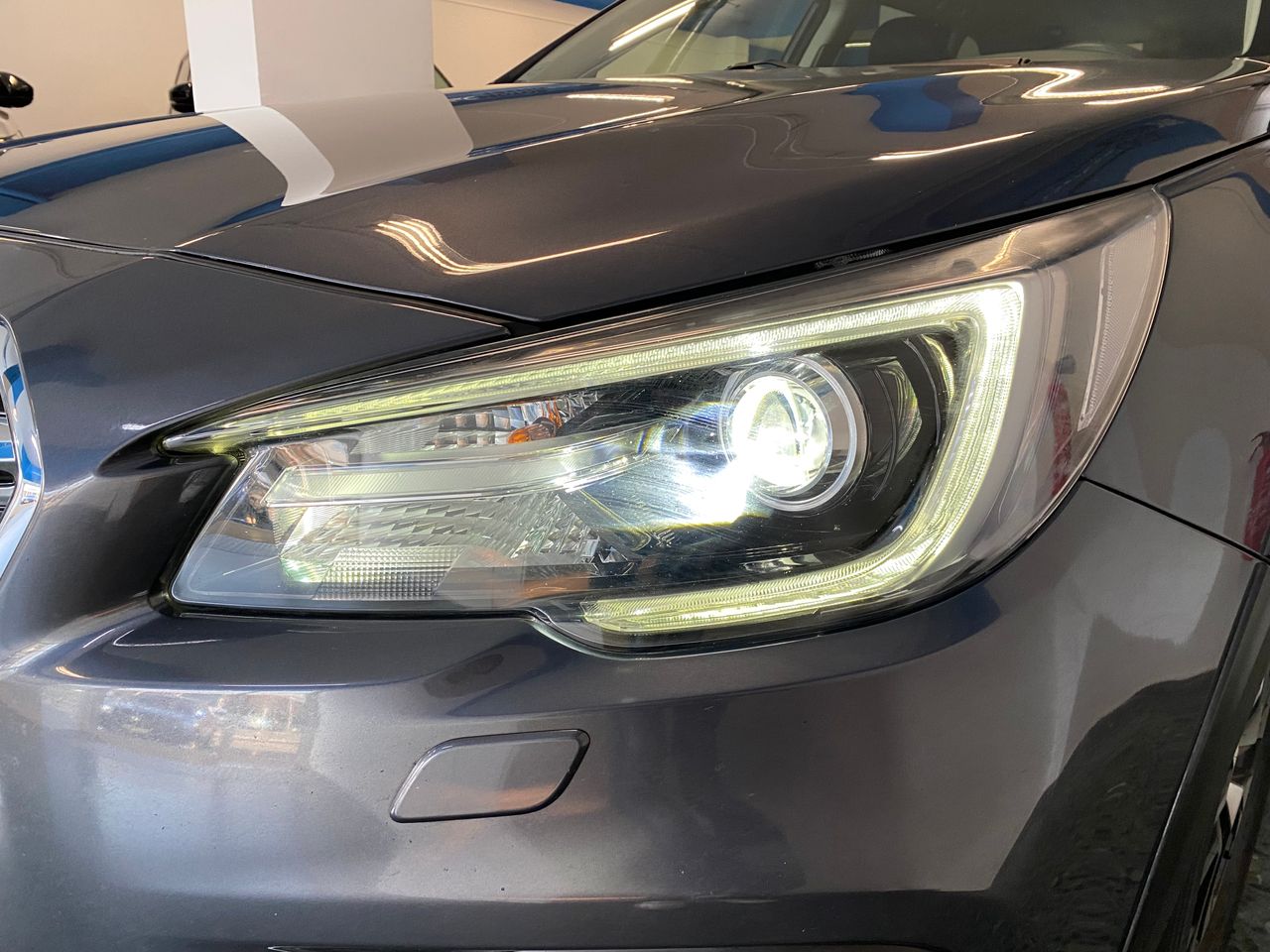 Foto Subaru Outback 32