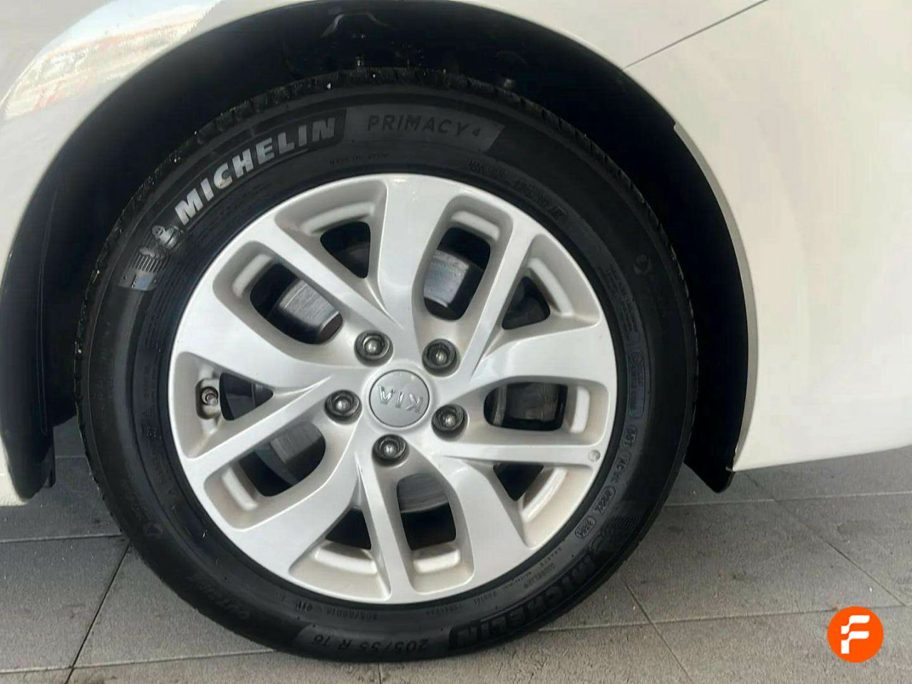 Foto Kia Carens 9
