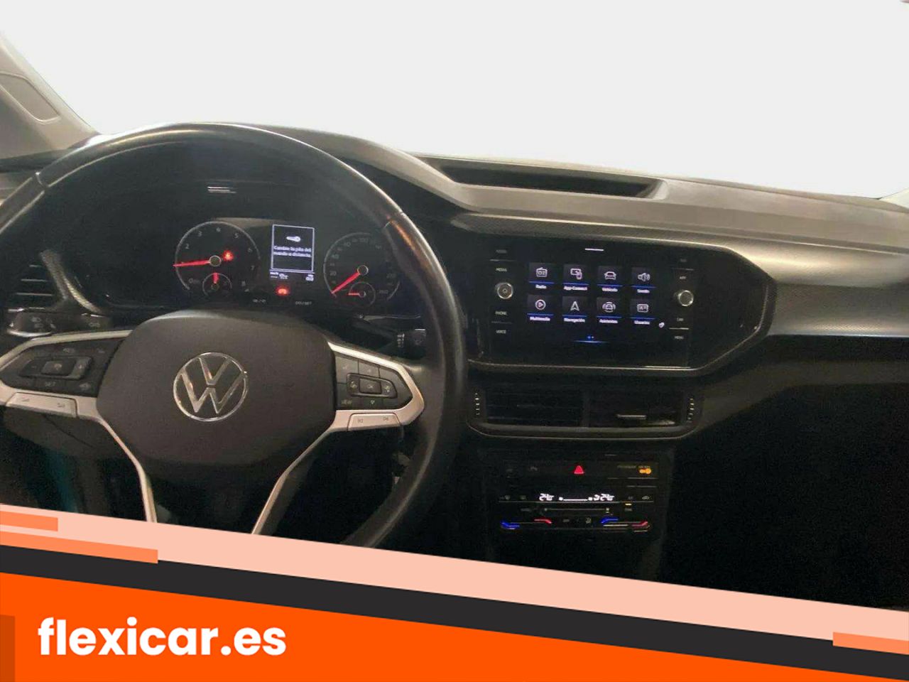 Foto Volkswagen T-Cross 12