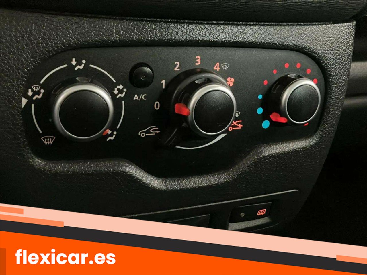 Foto Dacia Lodgy 16