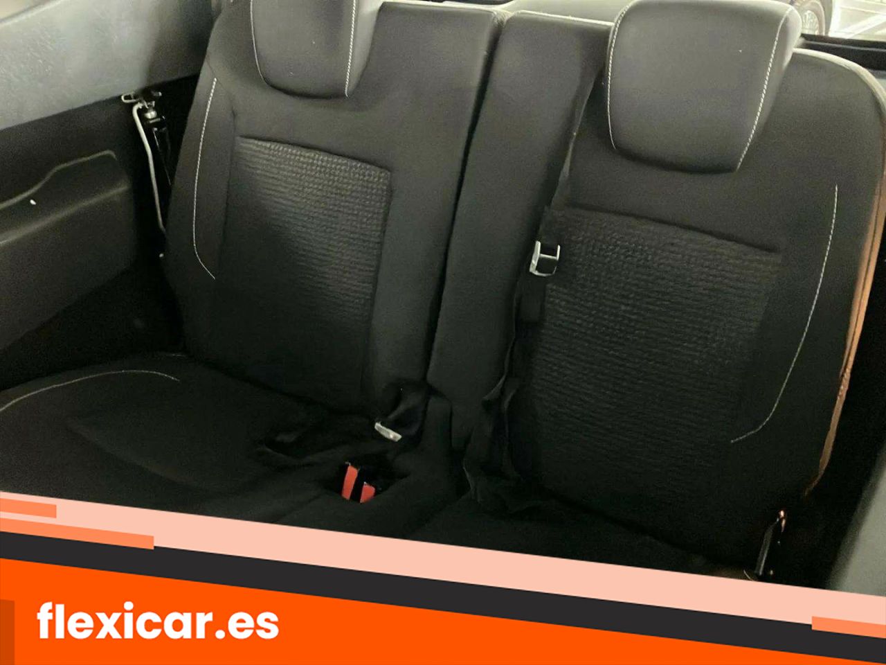 Foto Dacia Lodgy 21