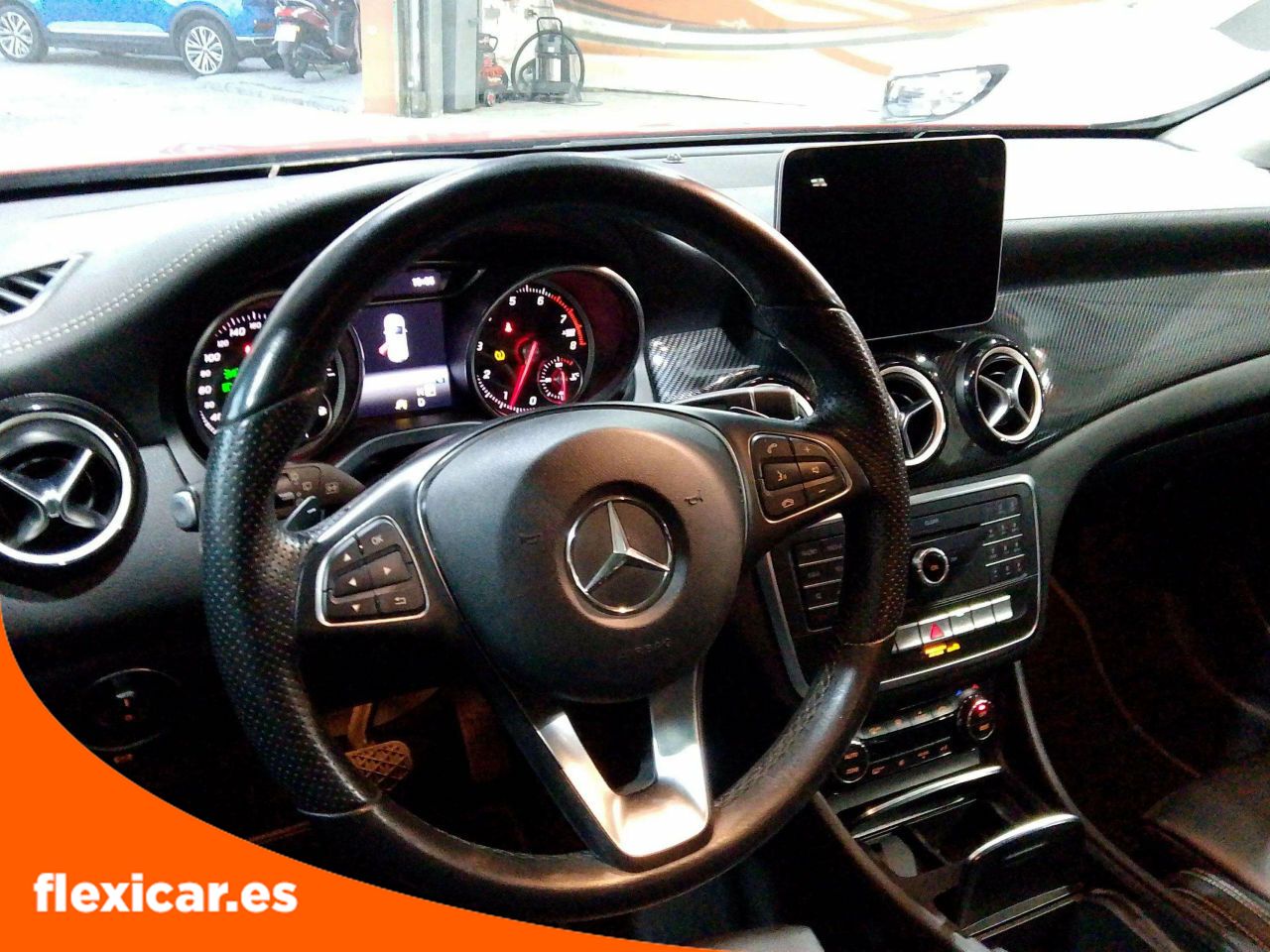 Foto Mercedes-Benz Clase GLA 27