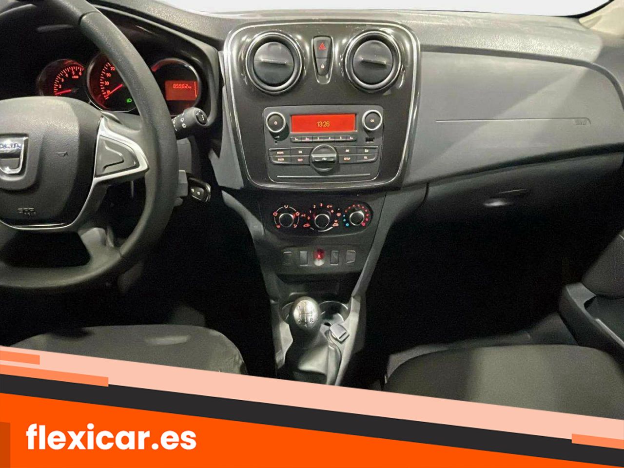 Foto Dacia Sandero 17