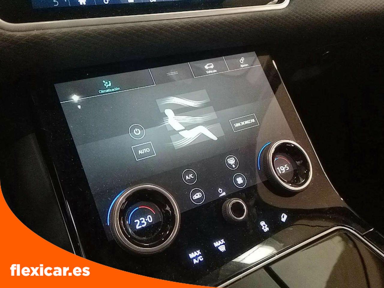 Foto Land-Rover Range Rover Velar 14