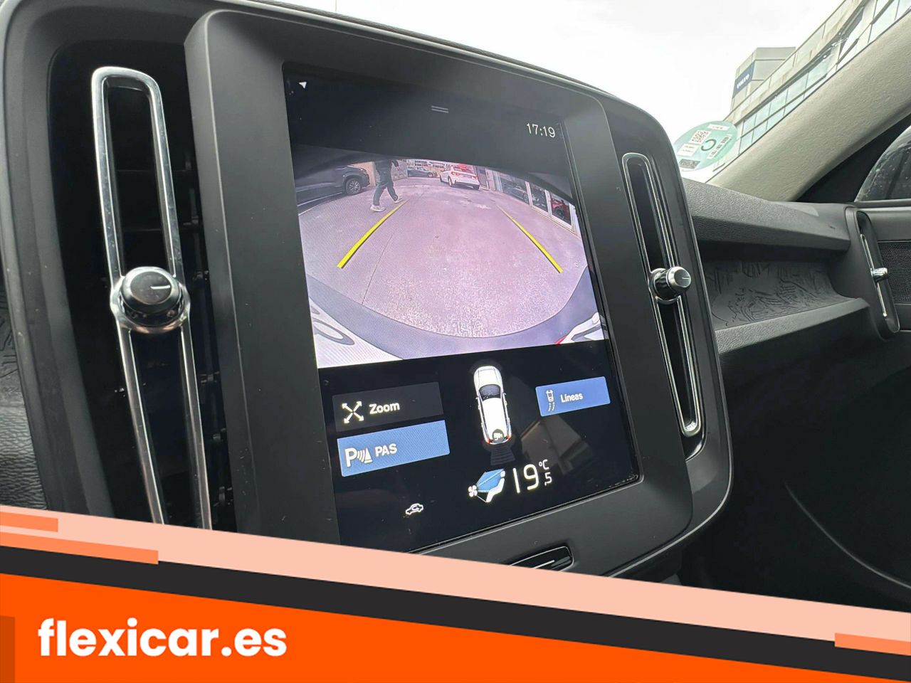 Foto Volvo XC40 15