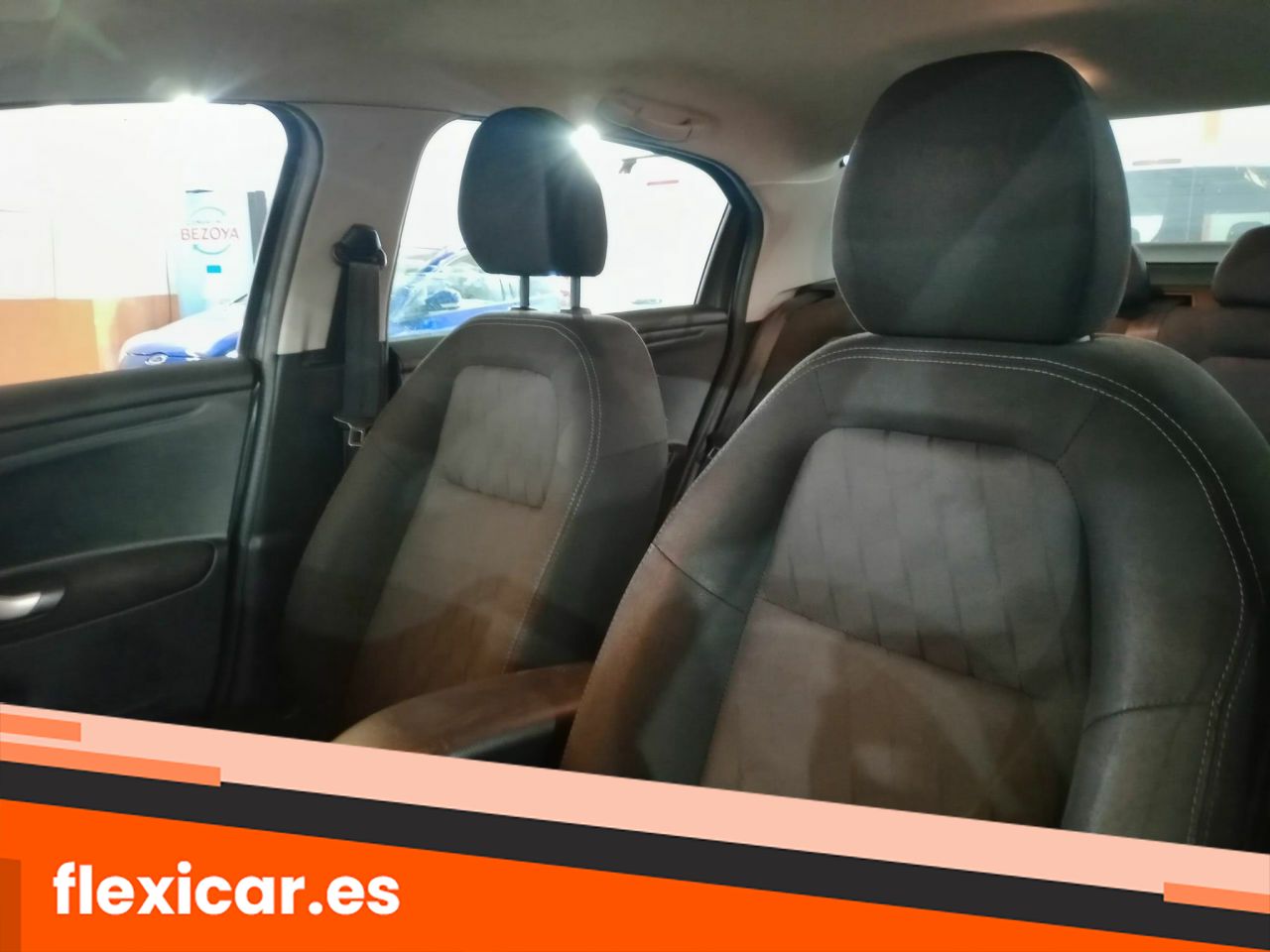Foto Citroën C-Elysèe 8