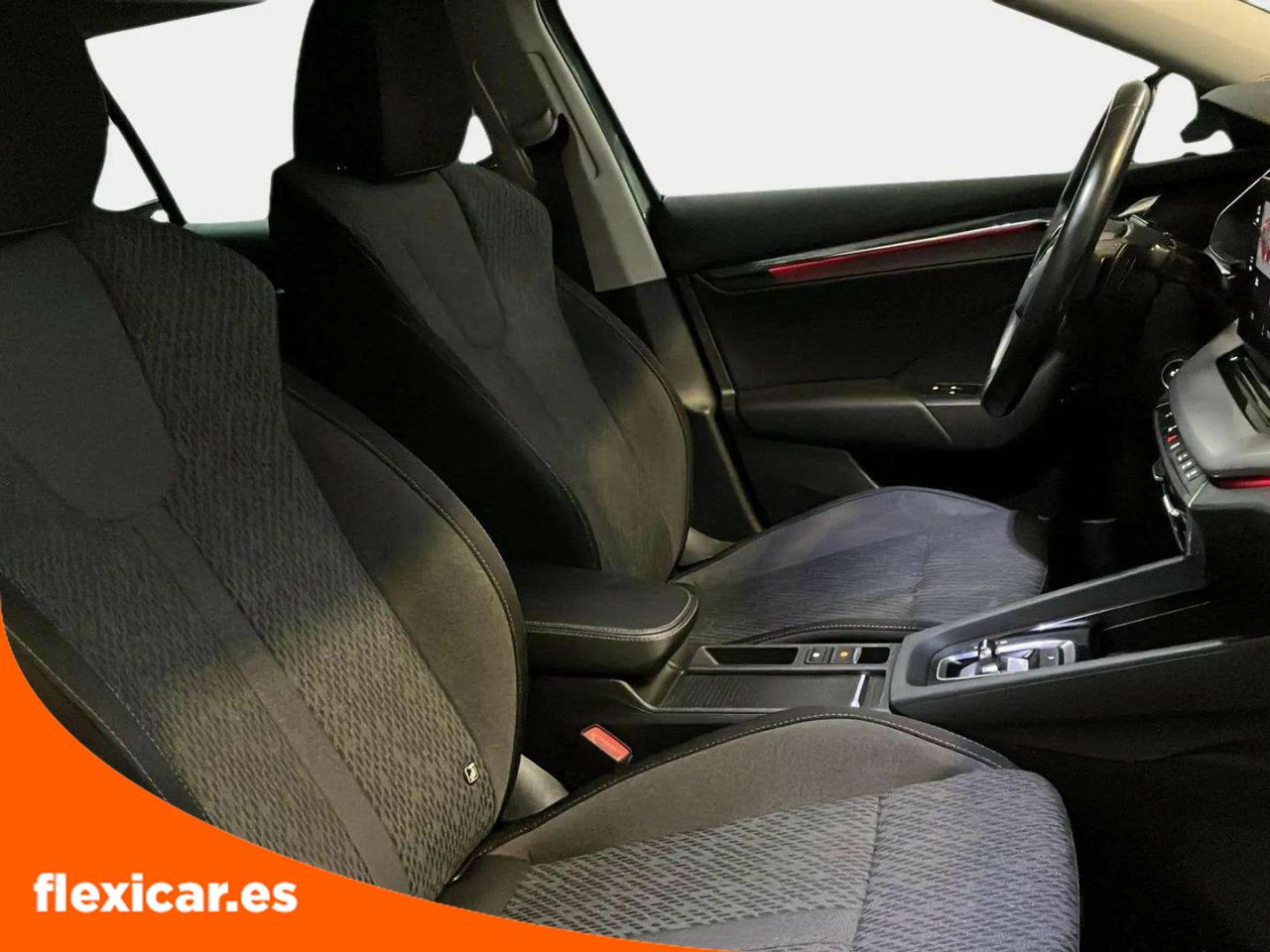 Foto Skoda Octavia 16