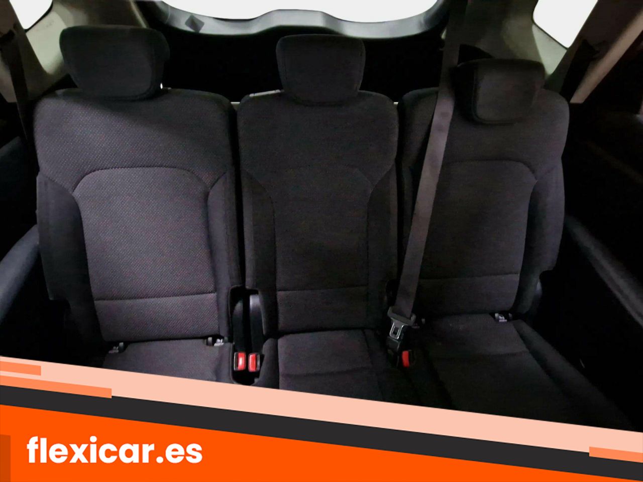 Foto Kia Carens 15