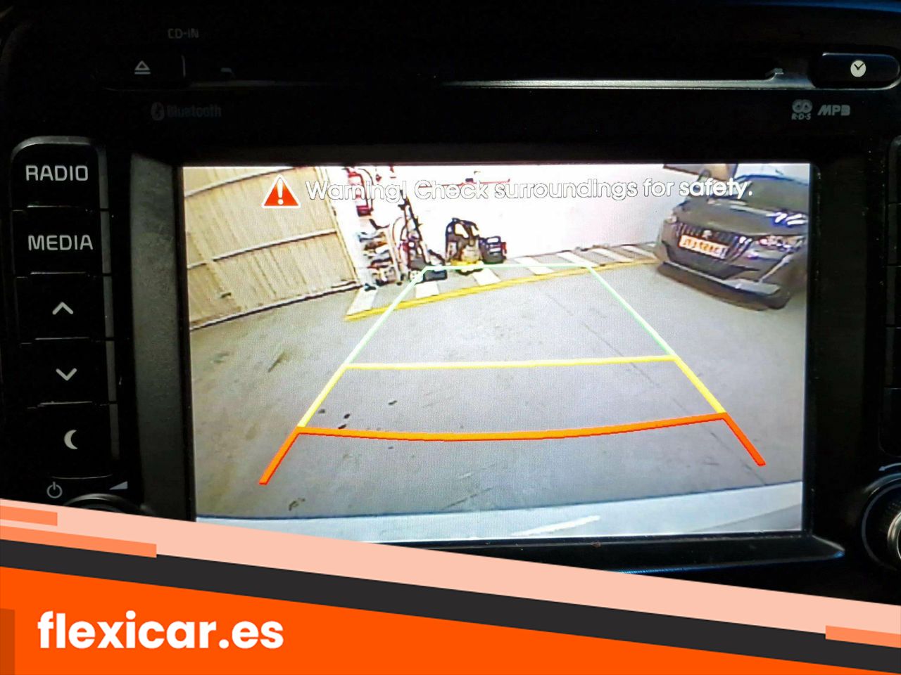 Foto Kia Carens 23