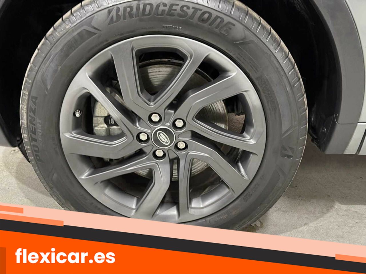 Foto Land-Rover Discovery Sport 24
