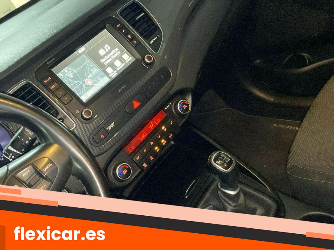 Foto Kia Carens 49