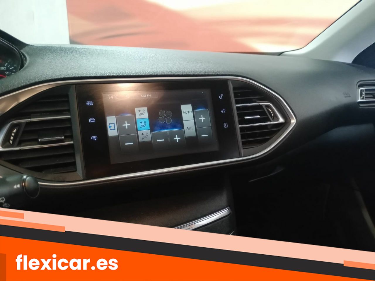 Foto Peugeot 308 9