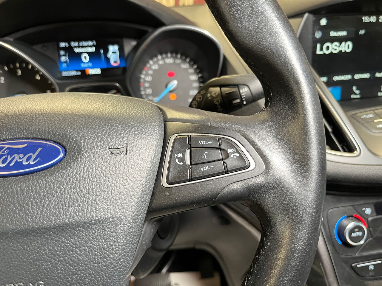 Foto Ford Grand C-MAX 19