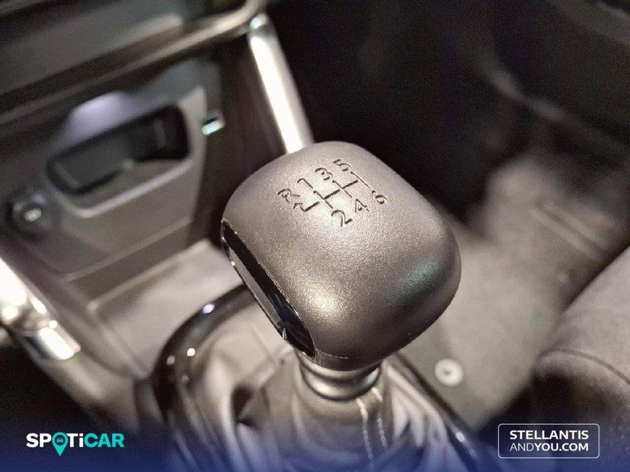 Foto Citroën C3 Aircross 22