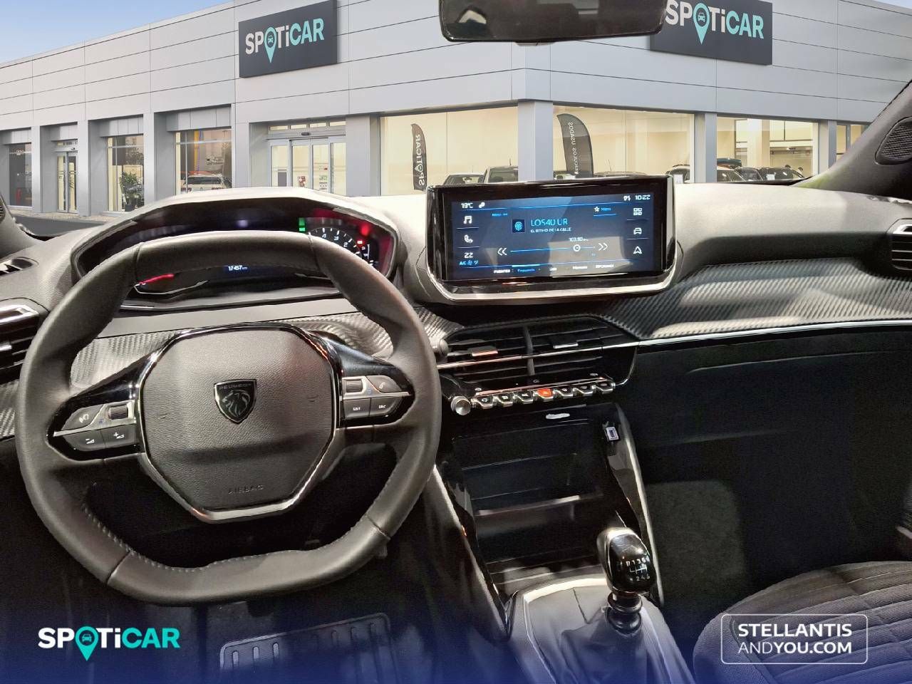 Foto Peugeot 2008 8
