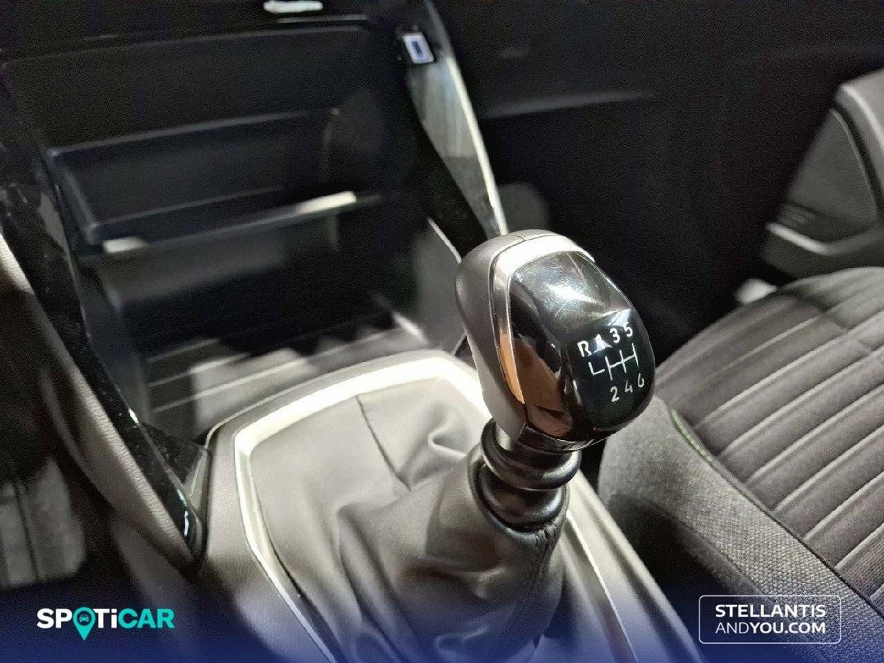 Foto Peugeot 2008 18