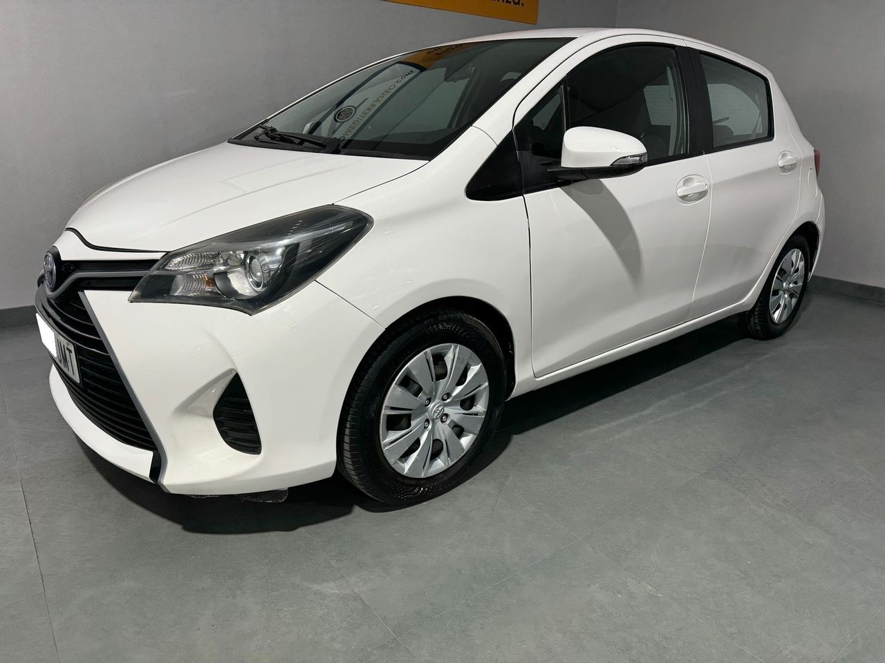 Foto Toyota Yaris 17