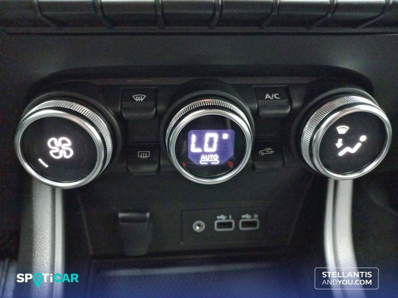Foto Renault Captur 21