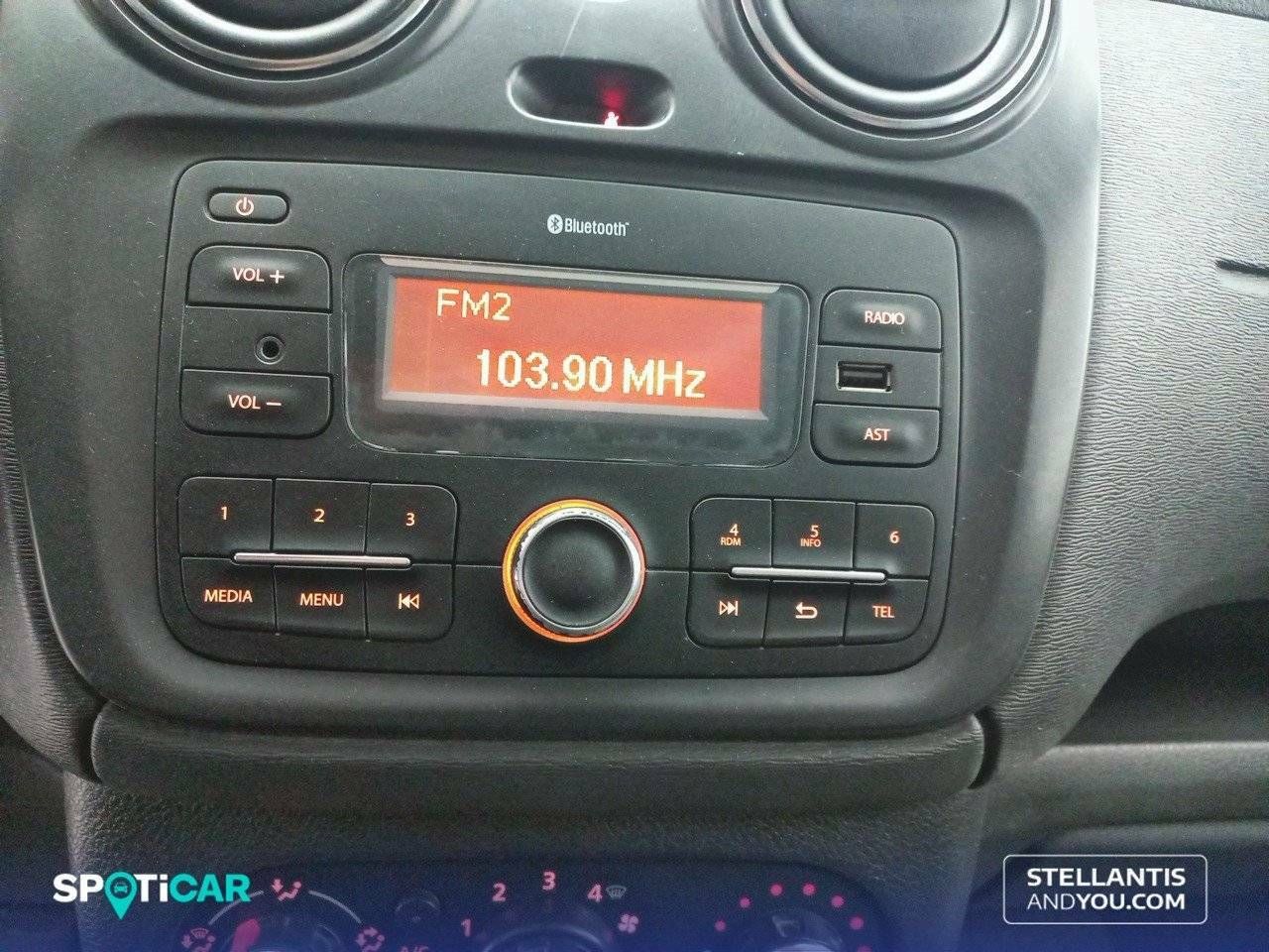 Foto Dacia Lodgy 21