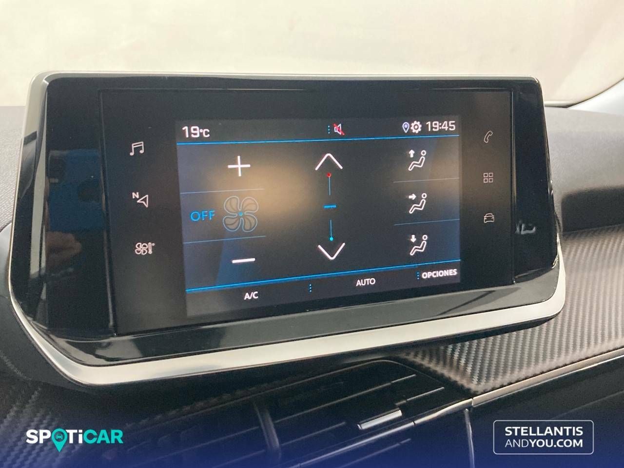 Foto Peugeot 2008 18