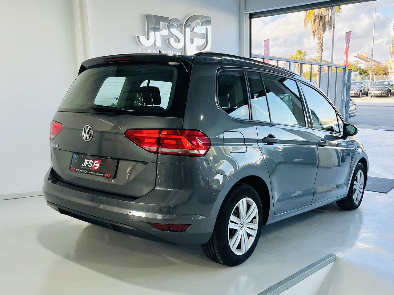 Foto Volkswagen Touran 5