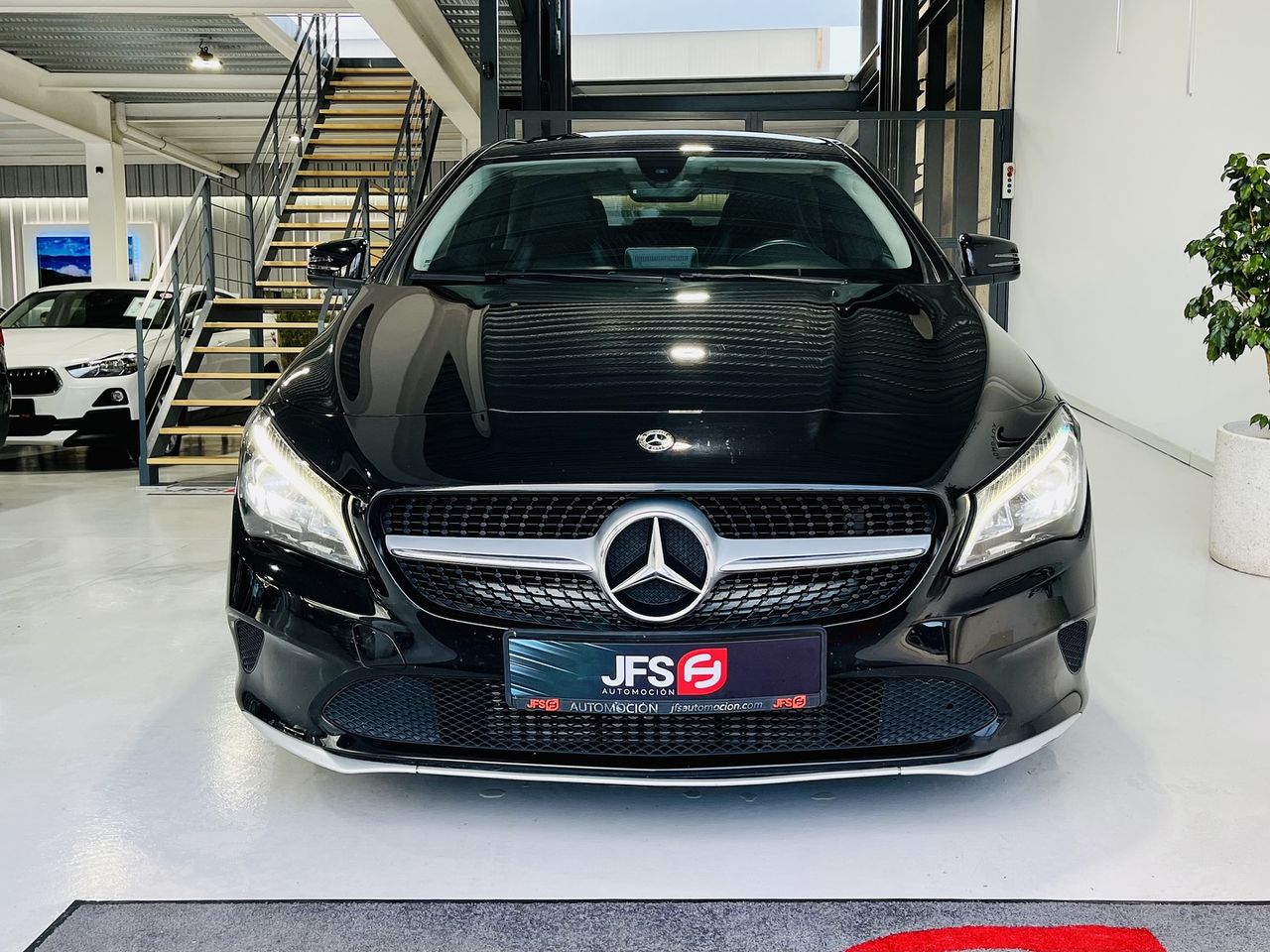 Foto Mercedes-Benz Clase CLA 3