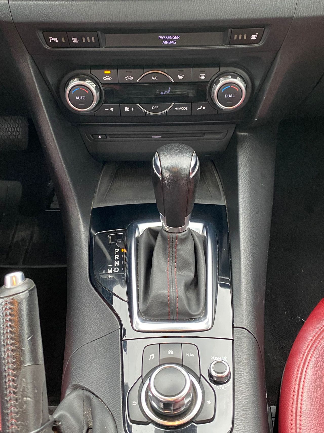 Foto Mazda Mazda3 10