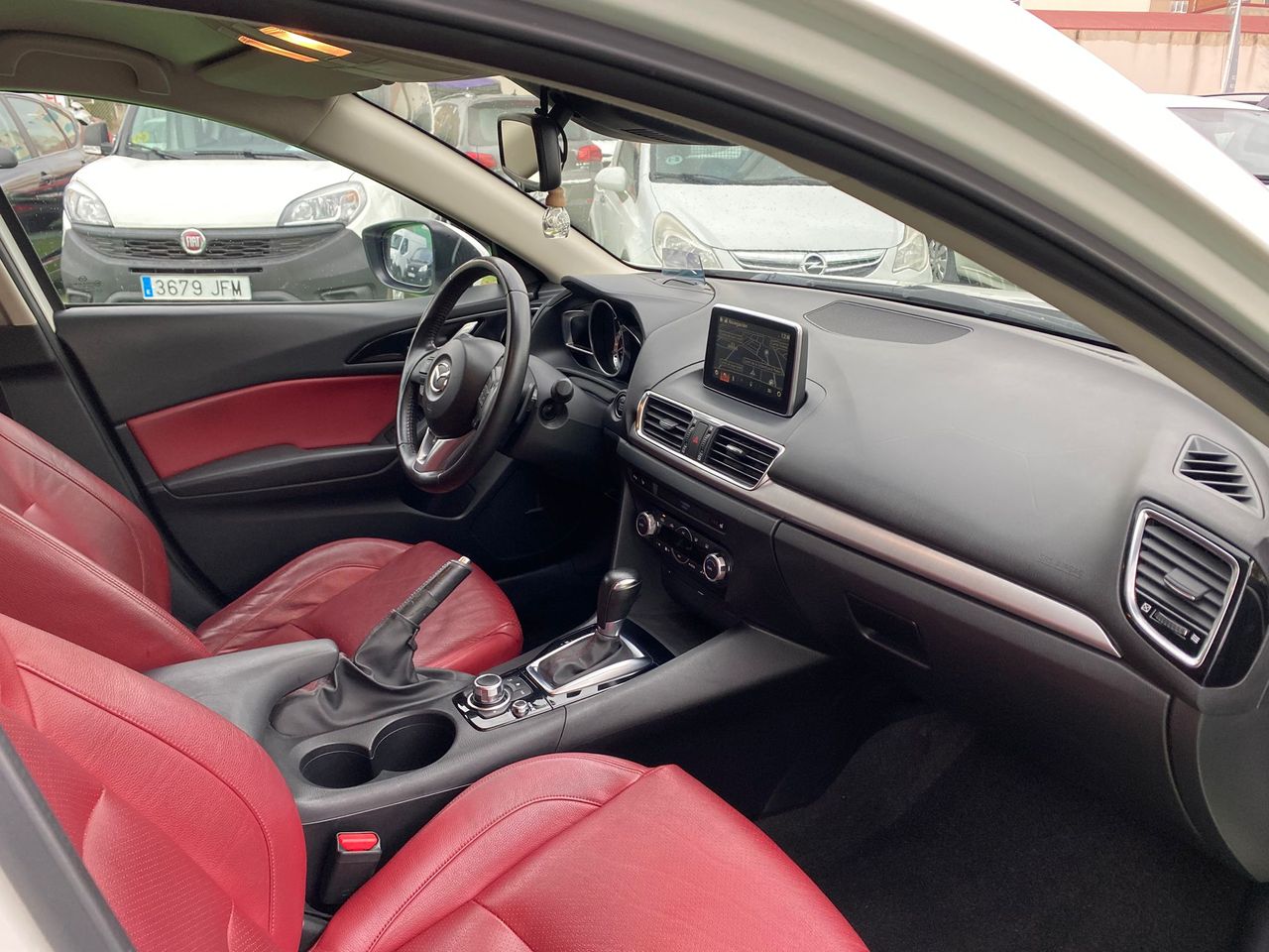 Foto Mazda Mazda3 16
