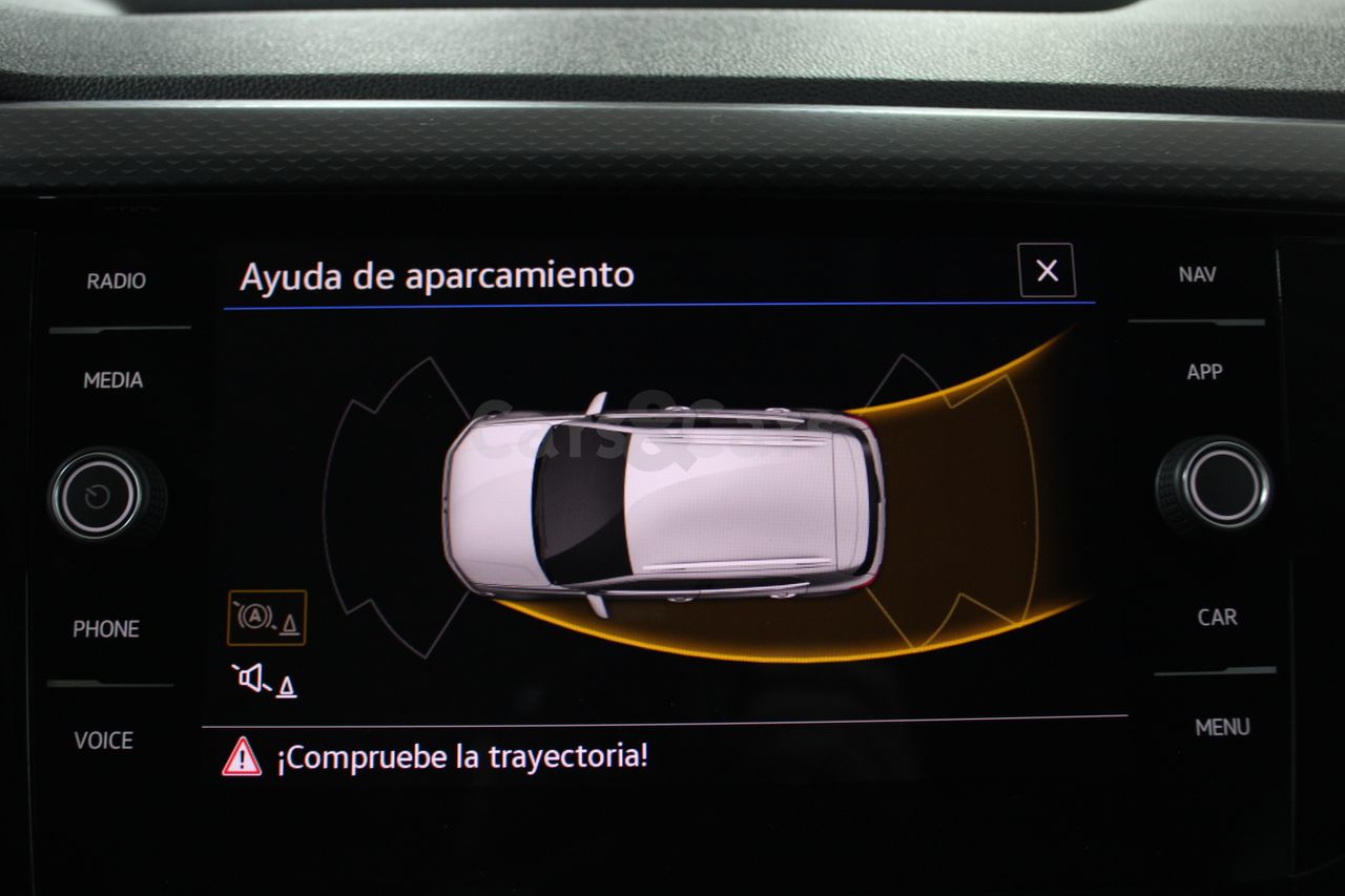 Foto Volkswagen T-Cross 8