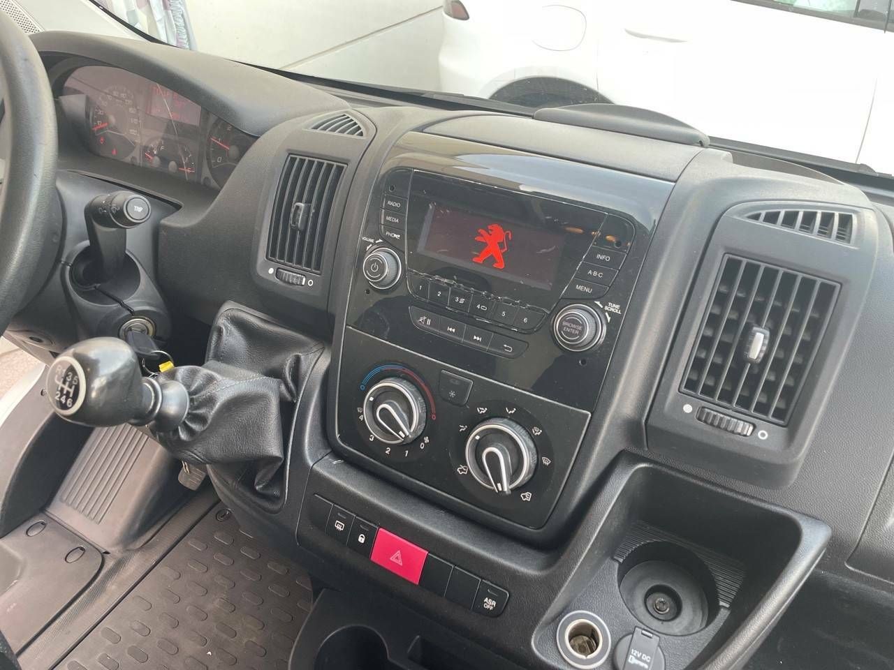 Foto Peugeot Boxer 14