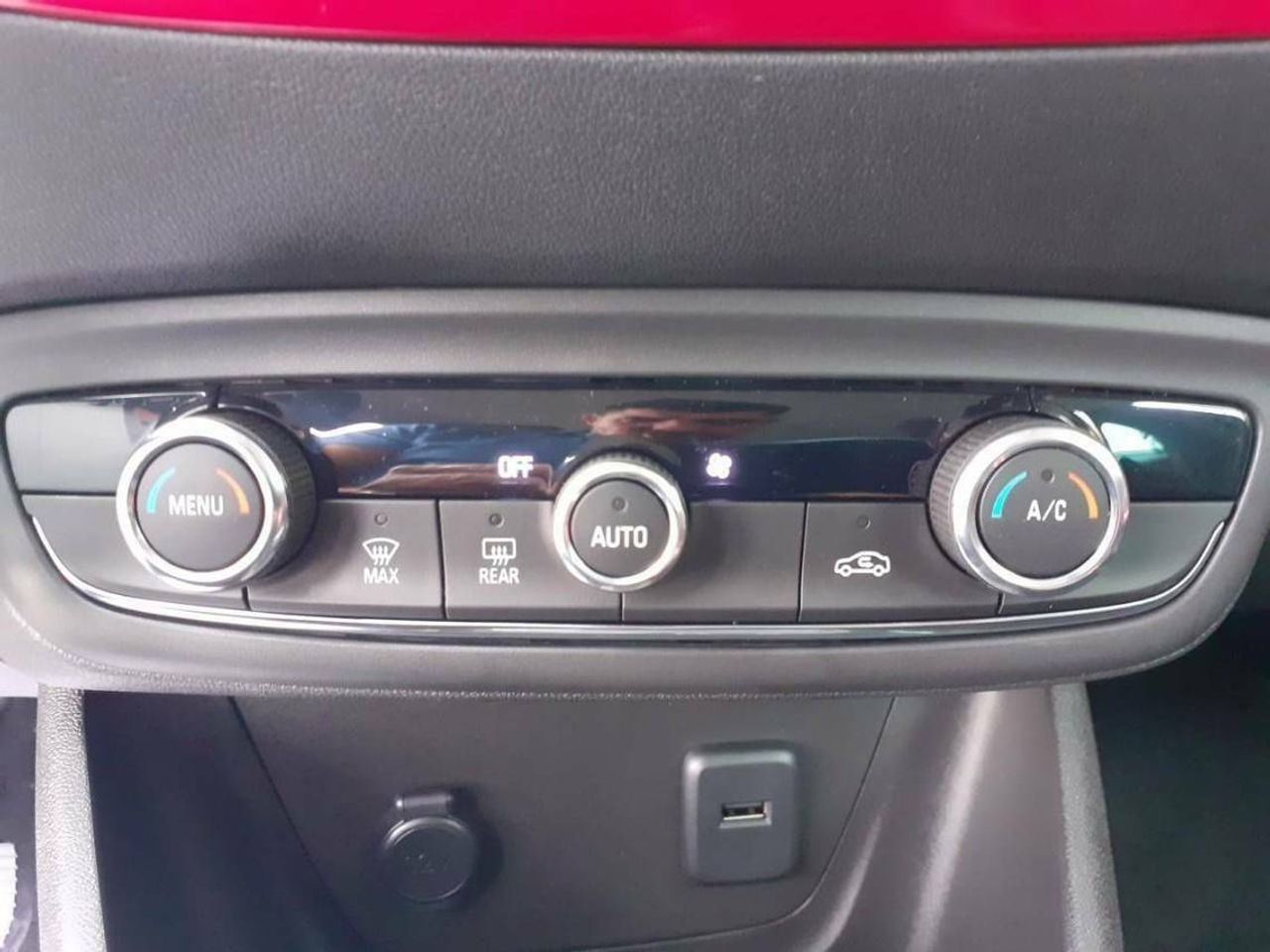 Foto Opel CrossLand 12