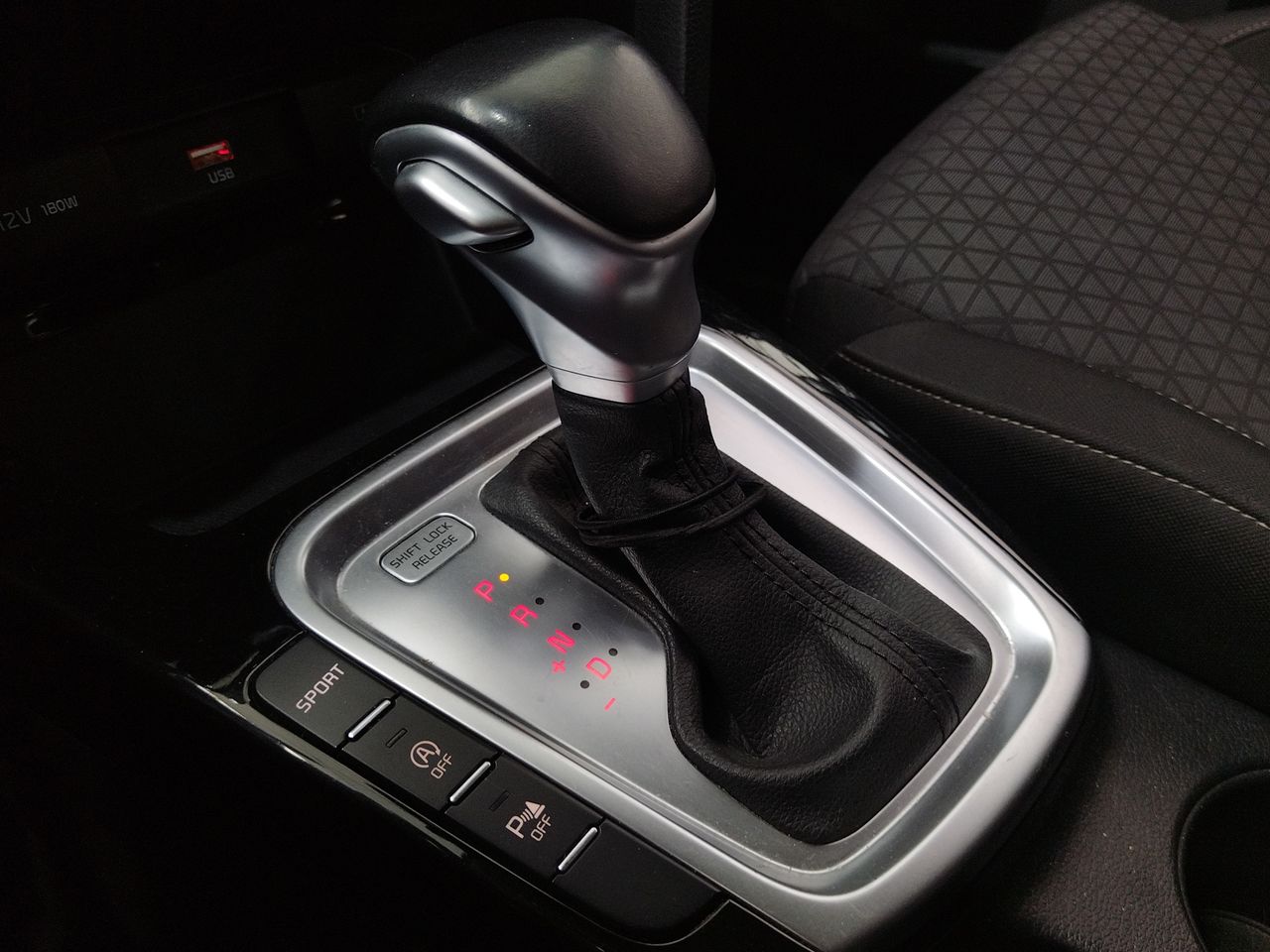 Foto Kia Ceed 12