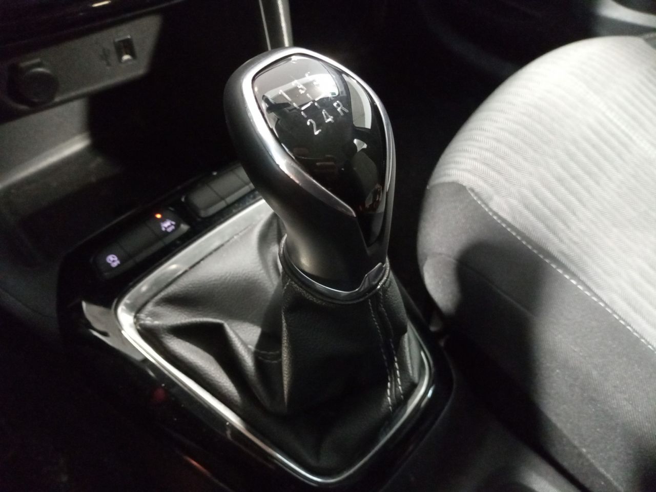 Foto Opel Corsa 13