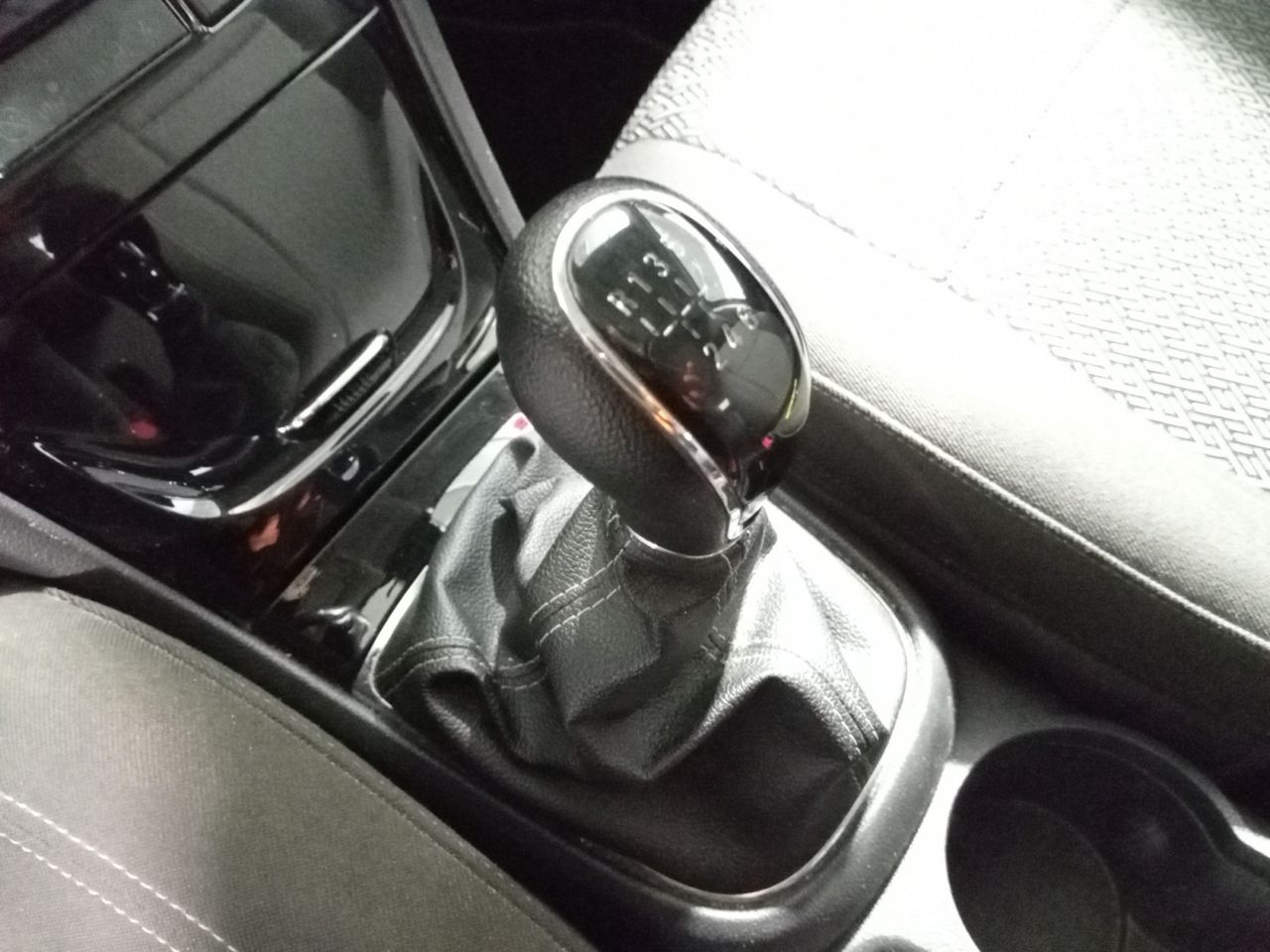 Foto Opel Mokka X 12
