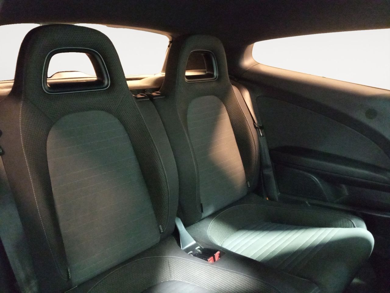 Foto Volkswagen Scirocco 9