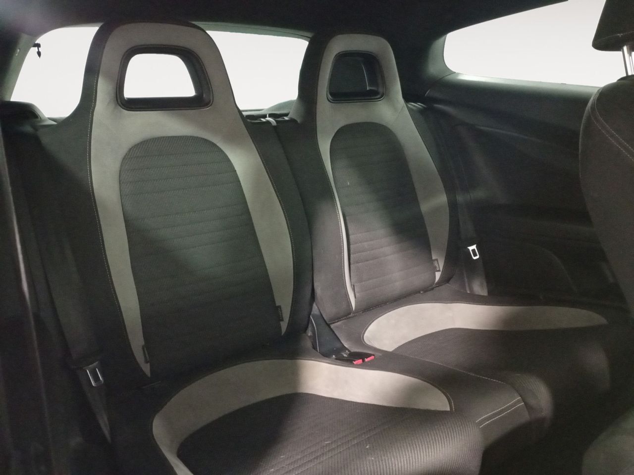 Foto Volkswagen Scirocco 9
