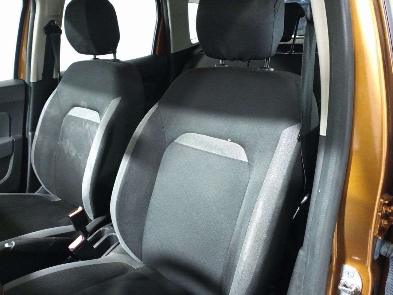 Foto Dacia Duster 19
