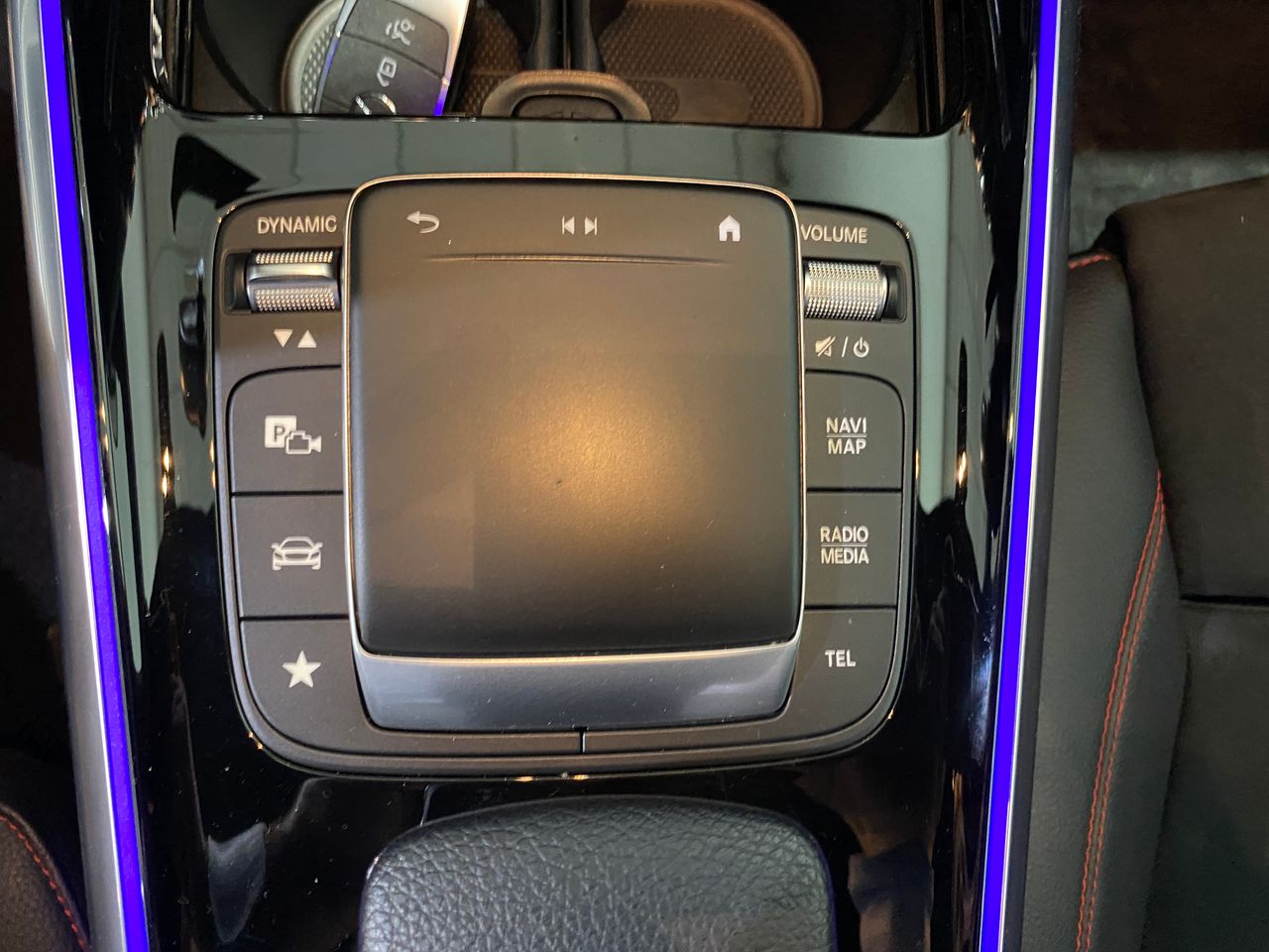 Foto Mercedes-Benz Clase GLA 21